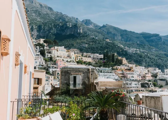 普林奇比乔瓦尼别墅酒店 4*