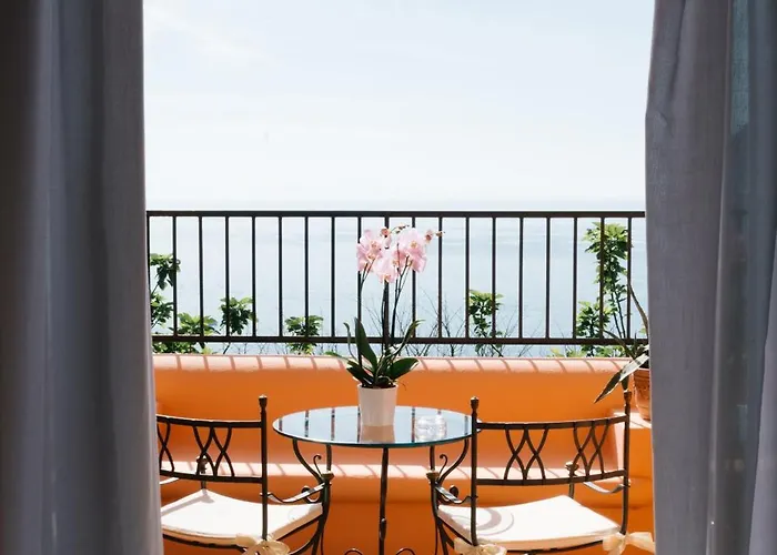 Principe Giovanni 4*